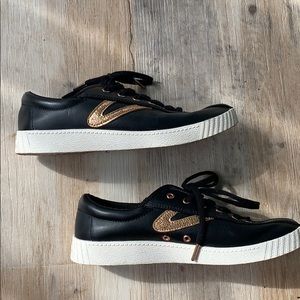 Tretorn black and rose gold size 8